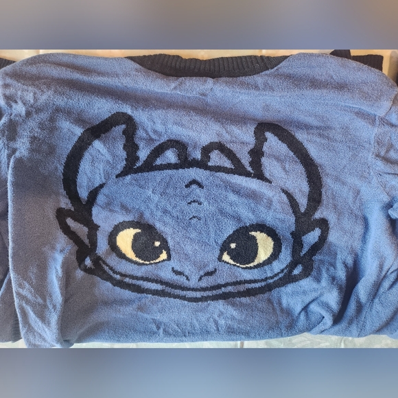 DreamWorks Dragons sweater - Picture 2 of 4